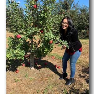 Meet your Posher, Lisaray